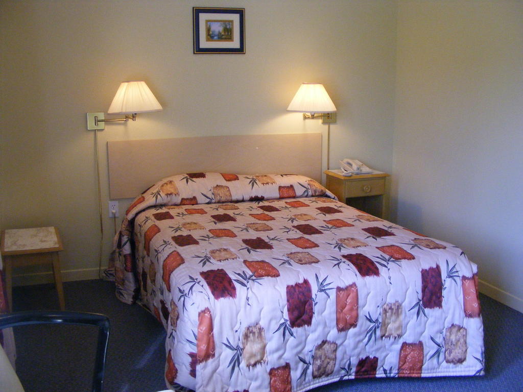 Hotel Motel Bon Accueil Rivière-la-Madeleine 객실 사진